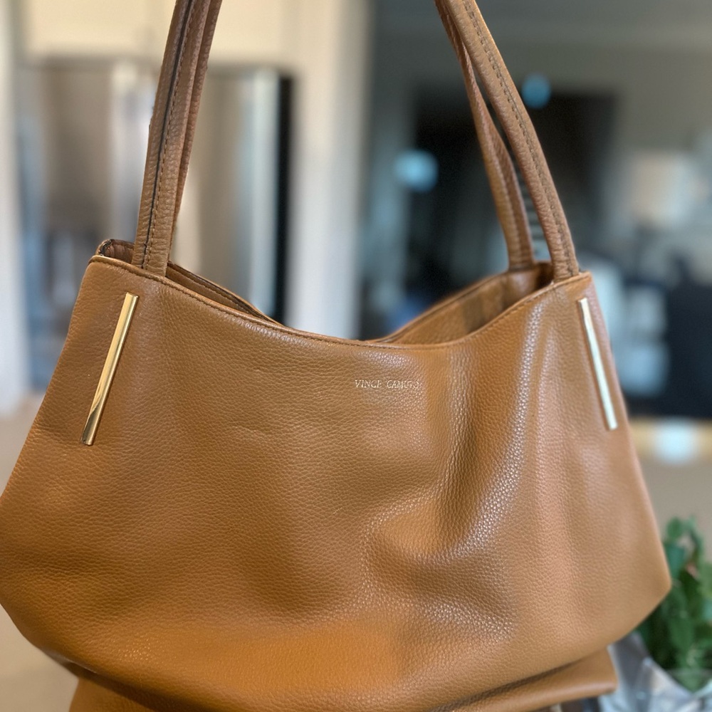 Vince Camuto Camel Tan Luxurious Leather Shoulder Bag sooooo good!!